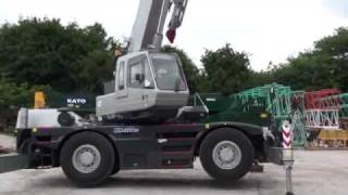preview picture of video 'KATO 25 Ton City Crane set up and driving at Rivertek Services Ltd'
