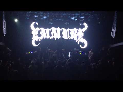 Emmure - Bring a Gun to School (Live @ London Music Hall 2014)