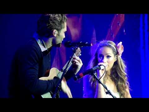 Over The Rainbow - Leona Lewis with Matthew Morrison - O2 June 16th 2010
