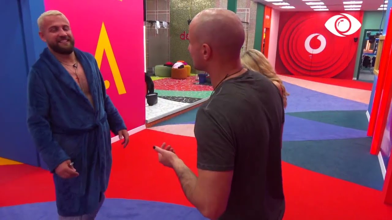 Luizi këshillon Kristin për të fituar zemrën e Keisit