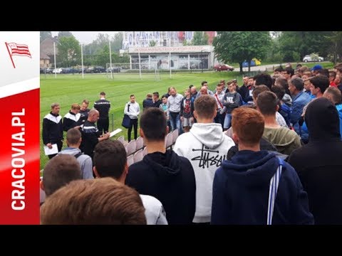 Trener Michał Probierz szuka talentów - testy na Cracovii (16.05.2018)