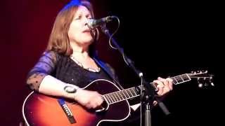 The Night I Learned How Not To Pray - Iris DeMent - Lizottes Newcastle 23-05-2015