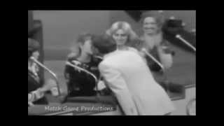 Richard and Gretchen Dawson: I Love You, You Know