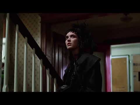 Lydia Deetz