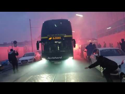 EBEL Finale Spiel 4 - KAC vs. Capitals - Meisterlicher Empfang in Wien