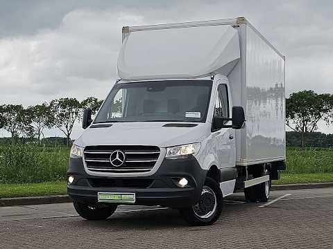 Mercedes-Benz Sprinter video nahled