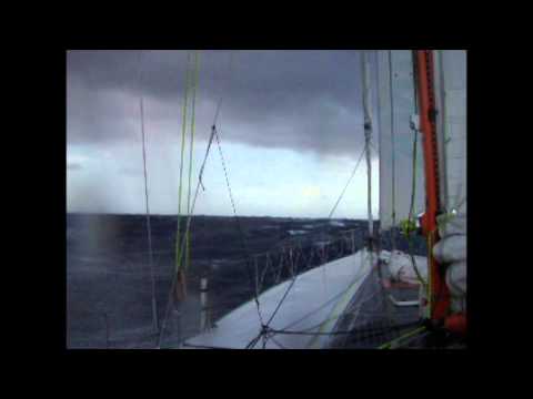 Chasing a Southern Ocean Wave: 20+knots, 30sec surf.