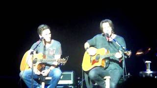 ordinary girl clip.MOV