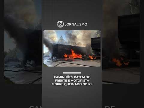 Caminhões batem de frente e motorista morre carbonizado em rodovia no RS | #SBTNotícias