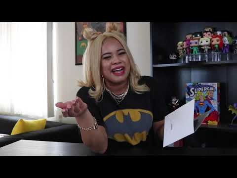 SHANIECE COLE | DC AMBASSADOR | DC COMICS BATMAN BATMOBILE POP-UP CARD