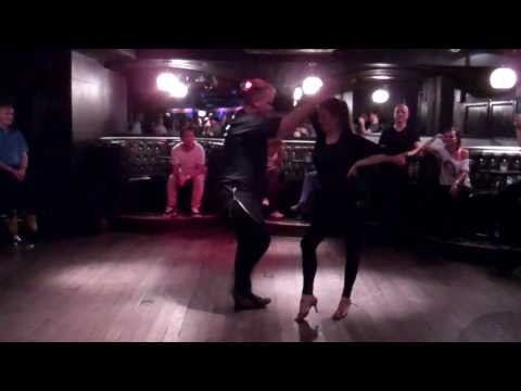 "Ignition x Don't Mind - William Singe" Pedrinho and Linda Brazilian Zouk R&B Dance Performance