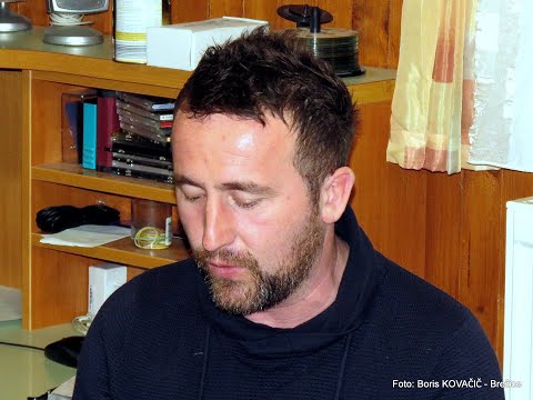 Ansambel Jarica in Rudi Poljanšek - Muzikant (v živo)