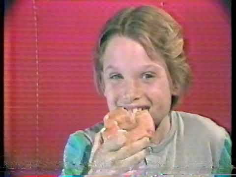 1985 Bosa Donuts TV Commercial