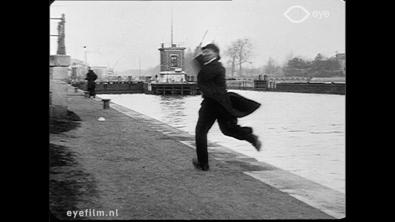 Polycarpe fait de la morale au centimètre