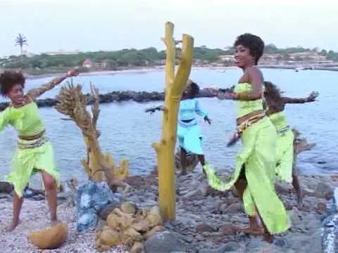 Papa Ndiaye Gueweul - Fondé