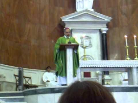 Homilia de su Excelencia Mons. Armando Tineo (02-10-2011)