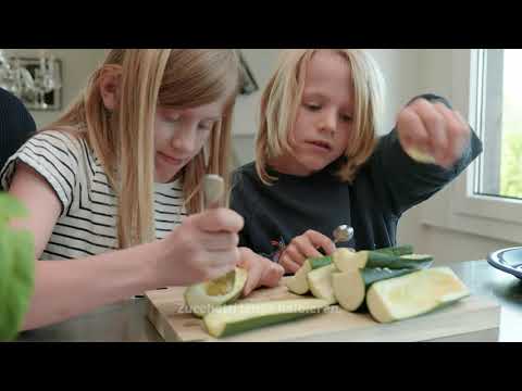 An die Töpfe, fertig, los! (Gefüllte Zucchetti mit LUZERNER Rahmkäset)