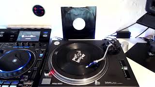 Defcon 3000 - Throw Your Hands Up