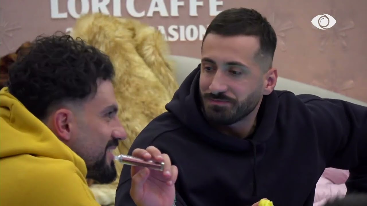 Ti ke pasur pasiguri.../ Vijon biseda midis Amberit, Gertës dhe Loredanës