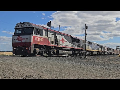 2PM9 SCT up "Dark Ghost" (SCT CF CSR SCT), Forrestfield to Laverton, 1635, 20/11/25, Dooen VIC 