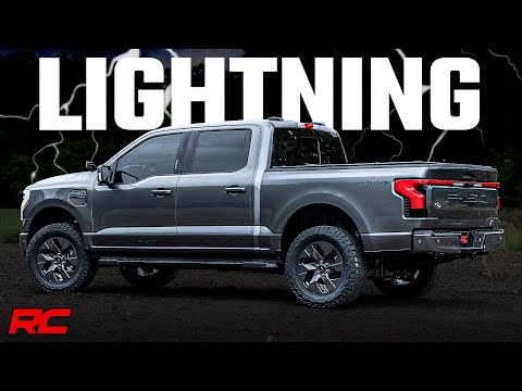 Ford Lightning 3-in Lift, Bed Cover and Ditch Mounts