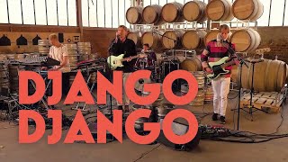 Django Django - &quot;Tic Tac Toe&quot; &amp; &quot;First Light&quot; - Session at Bar Gallia