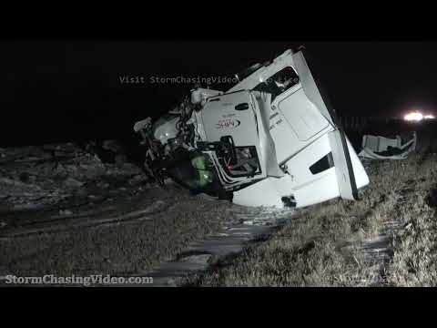 Interstate 55 Major Ice Storm, Steele, MO - 2/3/2022