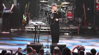 Jessie Ware - Taking In Water, Live in New York 20