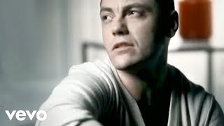 Tiziano Ferro - E Fuori È Buio