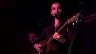 madeleine Peyroux plays &quot;Don&#39;t Cry Baby&quot;