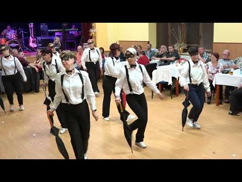 Jazz Band Jiřího Korna a Heleny Vondráčkové