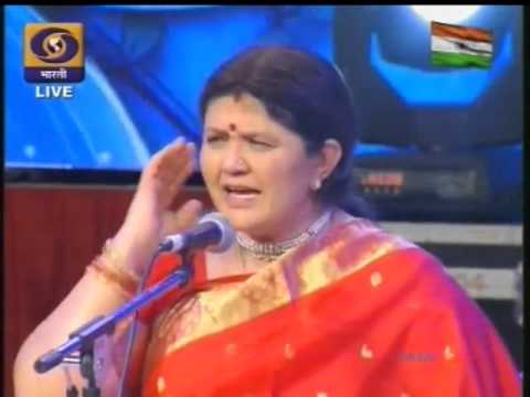 M.S.Sheela-04-rangabArO-sindubhairavi