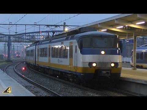 Aankomst SGMm 2144 en 2976 in Station Zwolle