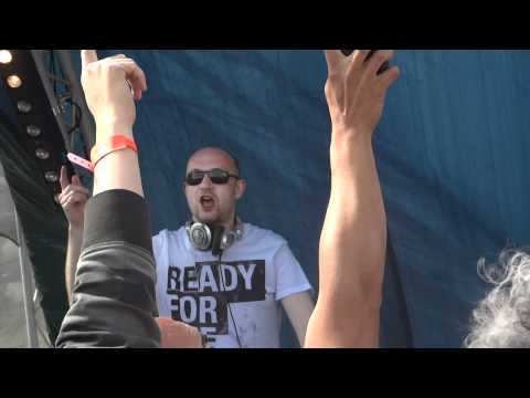 Ronny k play ID-ID (missing you) Luminosity Beach - Zandvoort (NL)