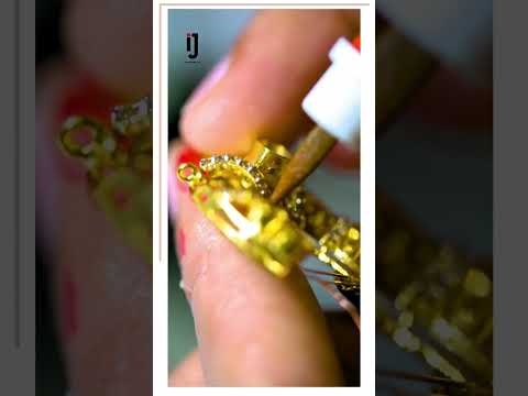 The journey of manufacturing a piece of jewellery at House of Sparsh.