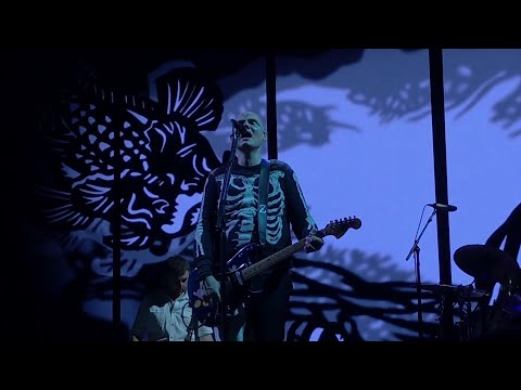 Smashing Pumpkins 2018-10-18 - Unipol Arena, Casalecchio di Reno,  Bologna, Italy (Multi-cam Edit)