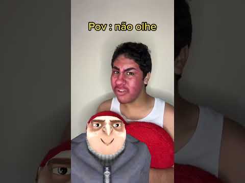 GRU CAN'T STOP LOOKING