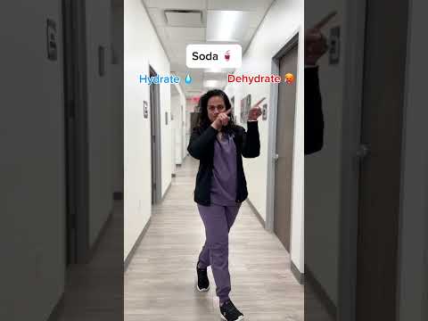 Drinks that hydrate 💧 vs dehydrate 🥵#thirsty #hydration