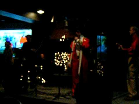 Danny Redd sings Elvis