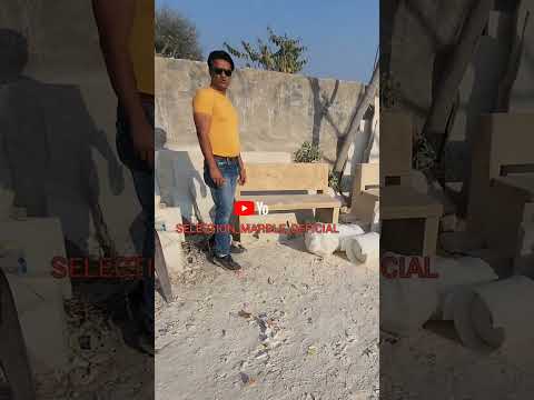 Round polished white marble pillar, size: 6 feet