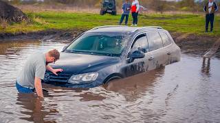 IT WAS NOT POSSIBLE TO FLY OVER THE DITCH. VW TOUAREG vs. NIVA! / THE KING OF THE DITCH SHOW!