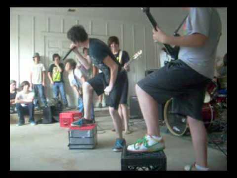 Kingdom Under Siege - Intro and "Jeremiahs at the coin laundry"