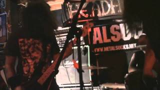 RED FANG "Sharks" live SXSW 2011