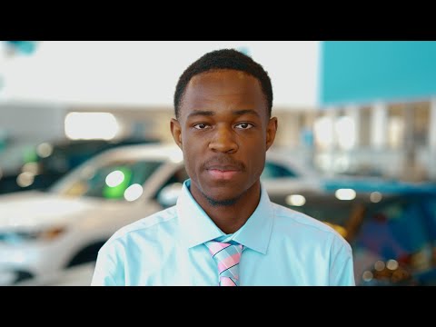 Sales & Leasing Consultant Omari Walters