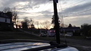 preview picture of video 'FAYETTE COUNTY EMS PARAMEDICS AMBULANCE RESPONDING NEAR UNIONTOWN HOSPITAL IN UNIONTOWN, PA.'