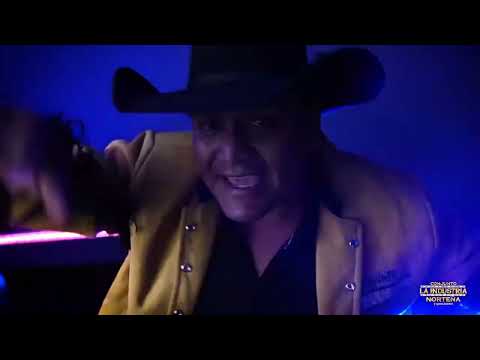 🐓 El Gallinazo 🐓 (La 🐔 Gallina) Conjunto La Industria Norteña Video Oficial