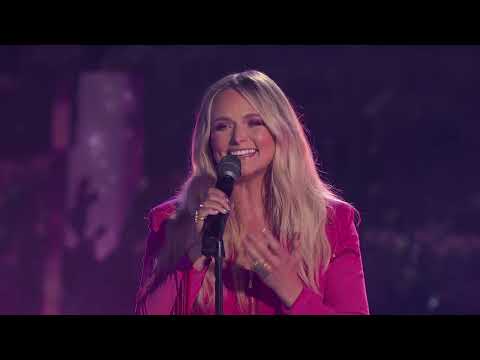 Miranda Lambert performs "Run" at the ACM Awards