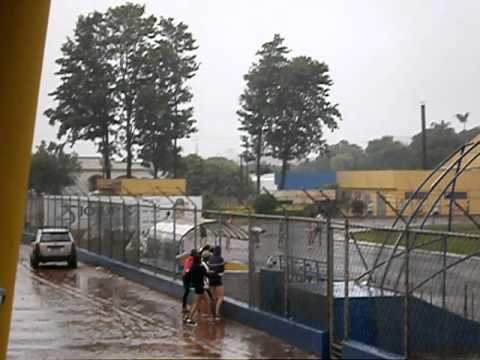 Revezamento 4x75 m. masculino / Paranaense mirim 2011