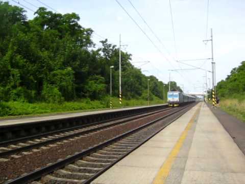 Průjezd vlaku R 679 - Cerhenice