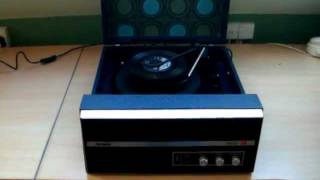 CHUBBY CHECKER - Let's Twist Again - Dansette Capri record player.MOV